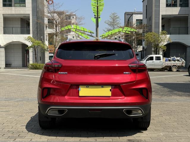 Geely Emgrand GS
