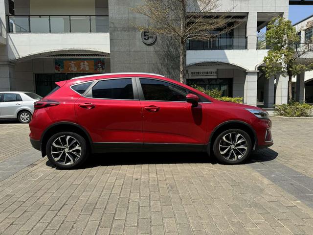 Geely Emgrand GS