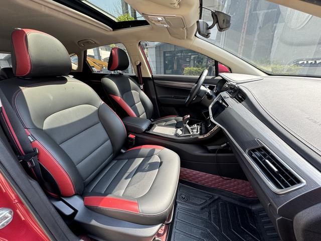 Geely Emgrand GS