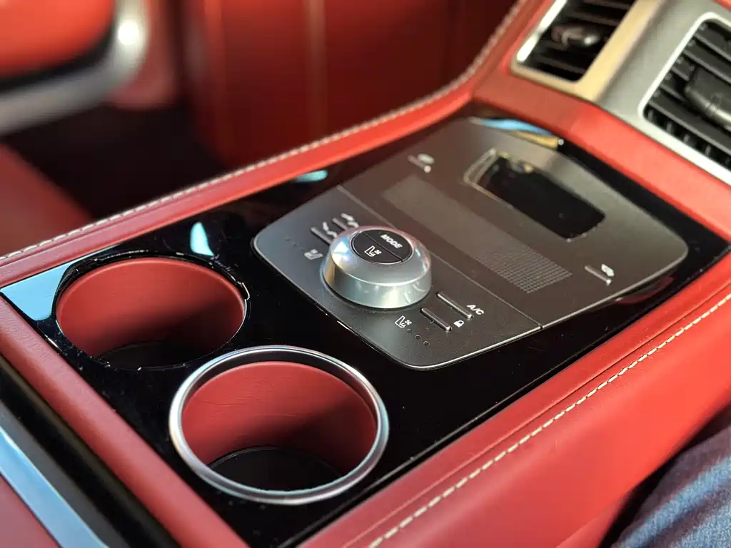 Aston Martin Rapide