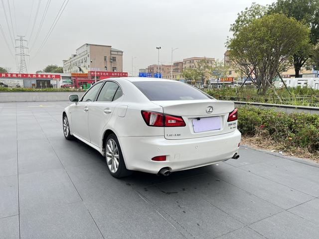 Lexus Lexus IS