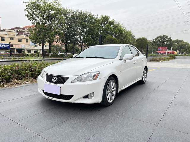 Lexus Lexus IS