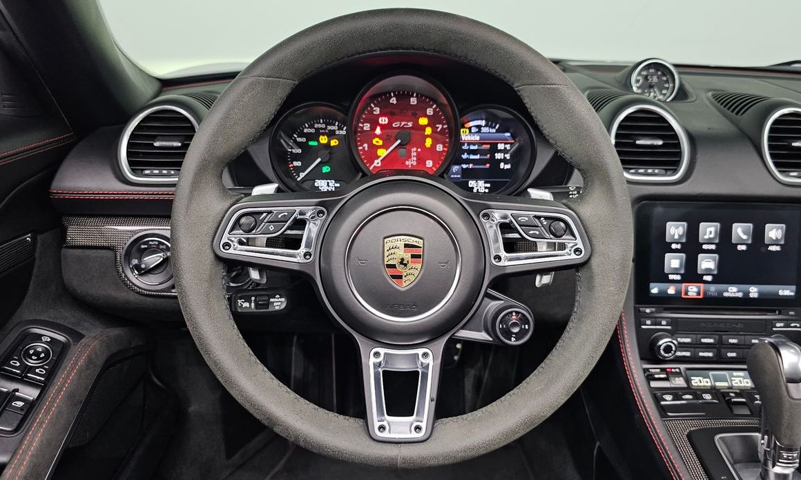 Porsche 718