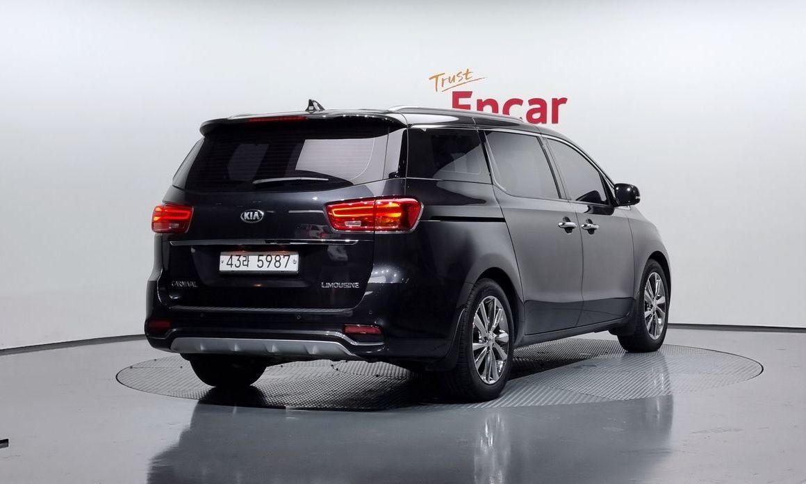 Kia Canival