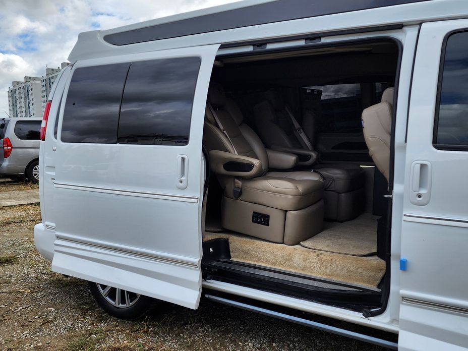 GMC Savana