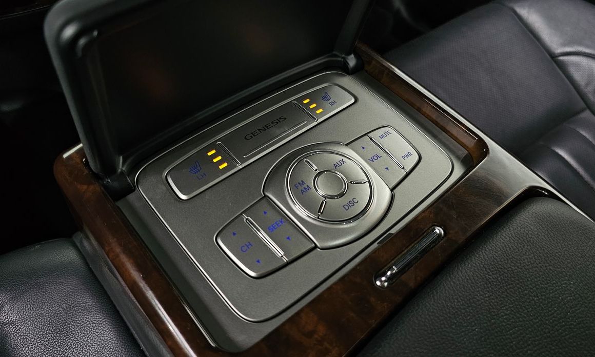 Hyundai Genesis