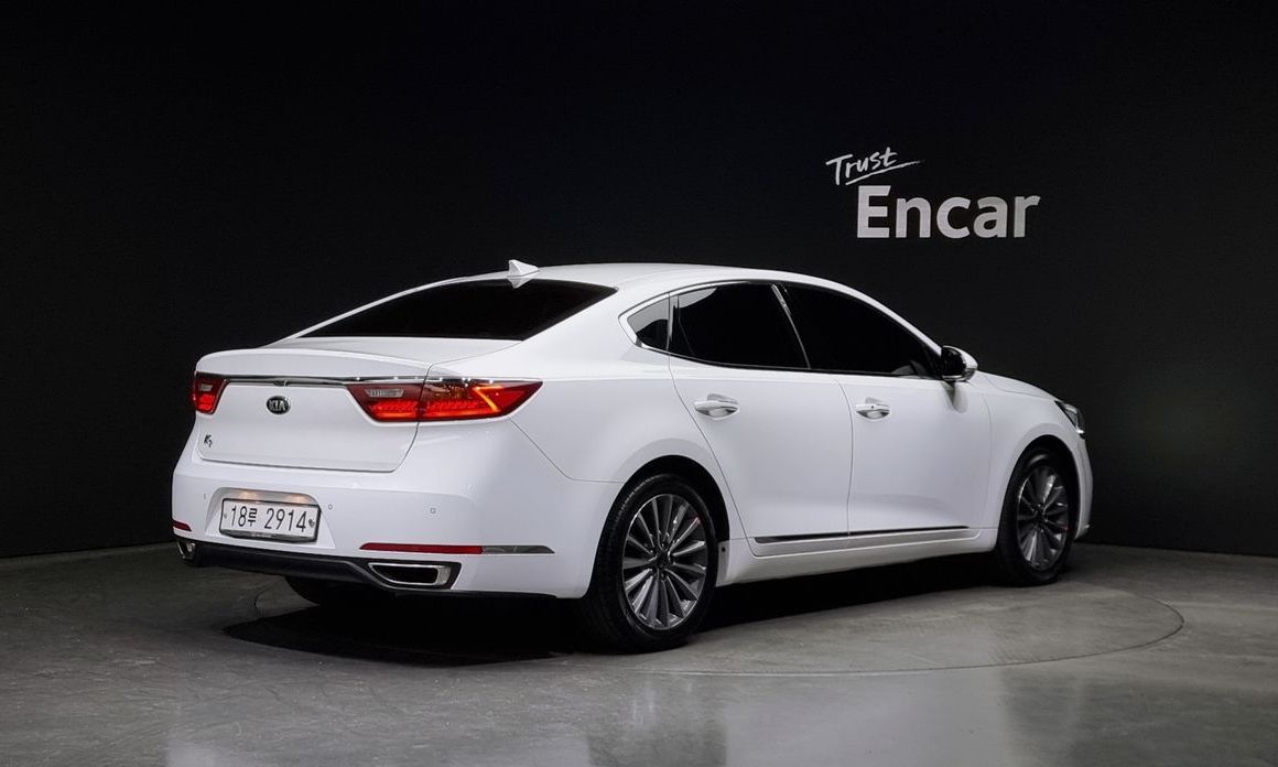 Kia K7