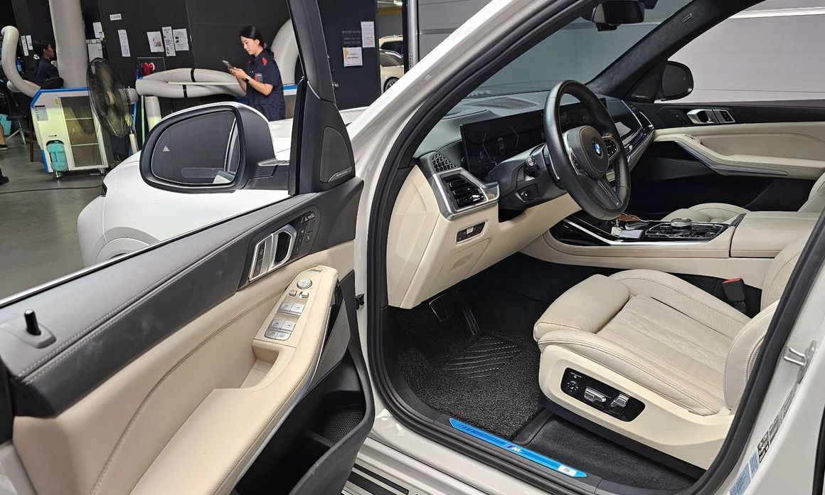 BMW X7