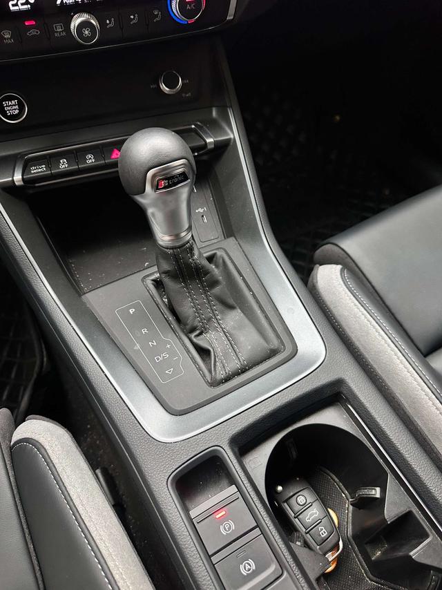 Audi Audi Q3