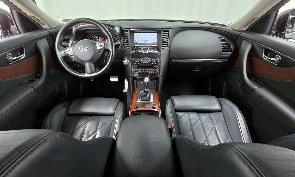 Infiniti FX