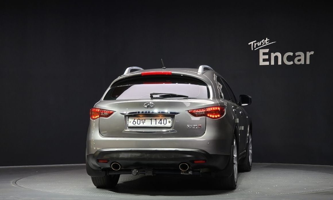 Infiniti FX