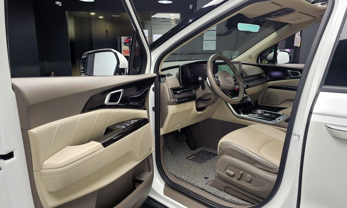 Kia Canival