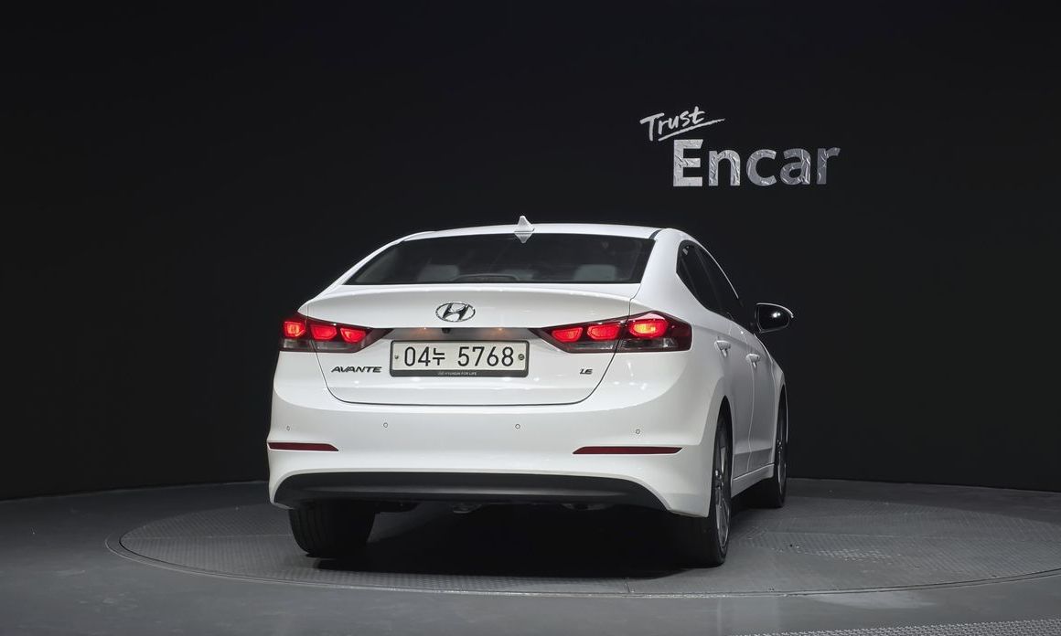 Hyundai AVANTE