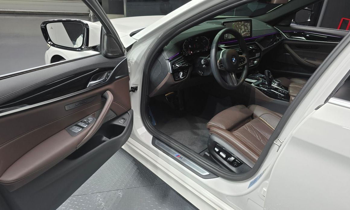 BMW 5-Series