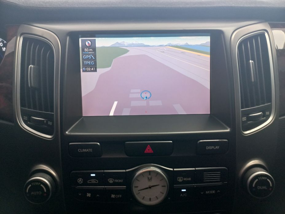 Hyundai Equus