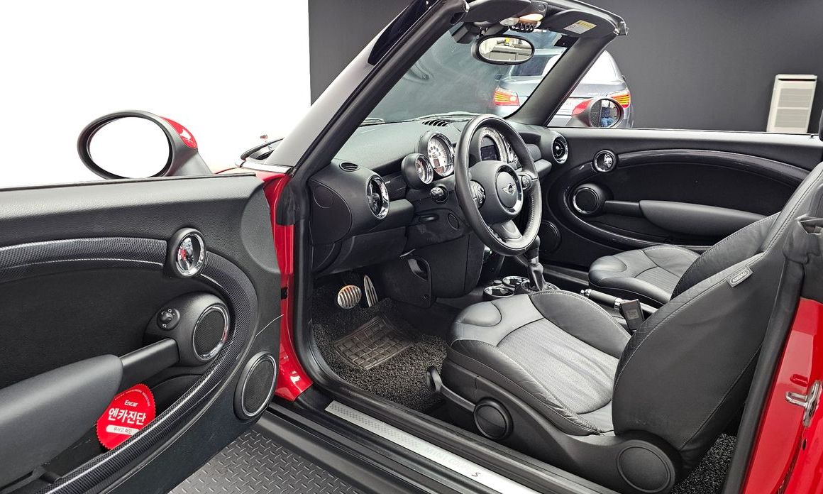 Mini Cooper Convertible