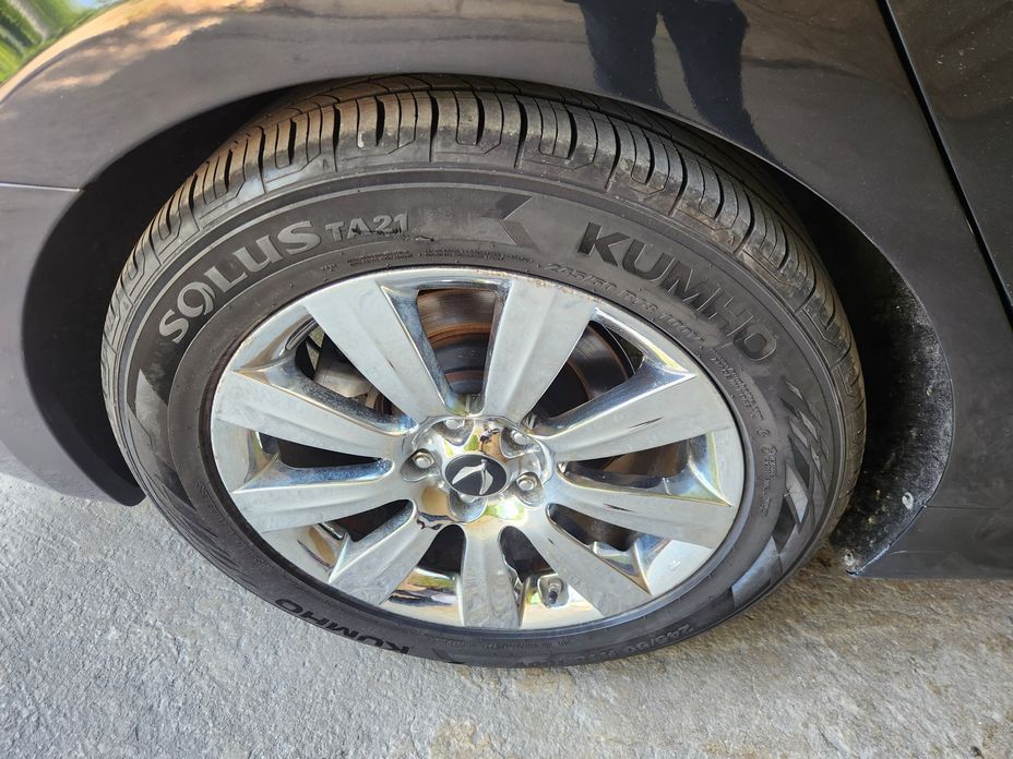 Hyundai Equus