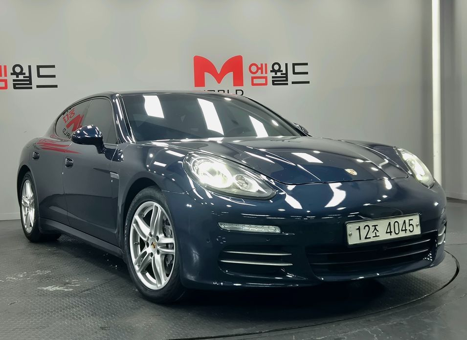 Porsche Panamera