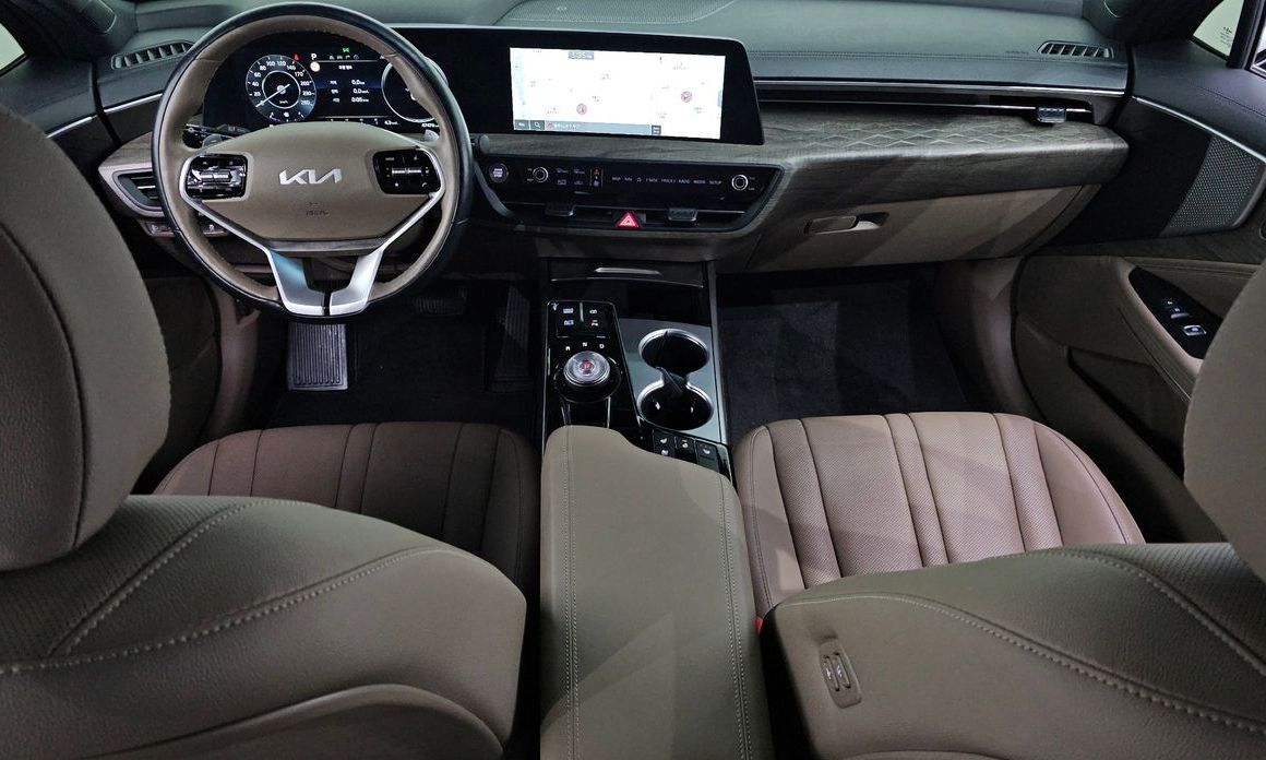 Kia K8