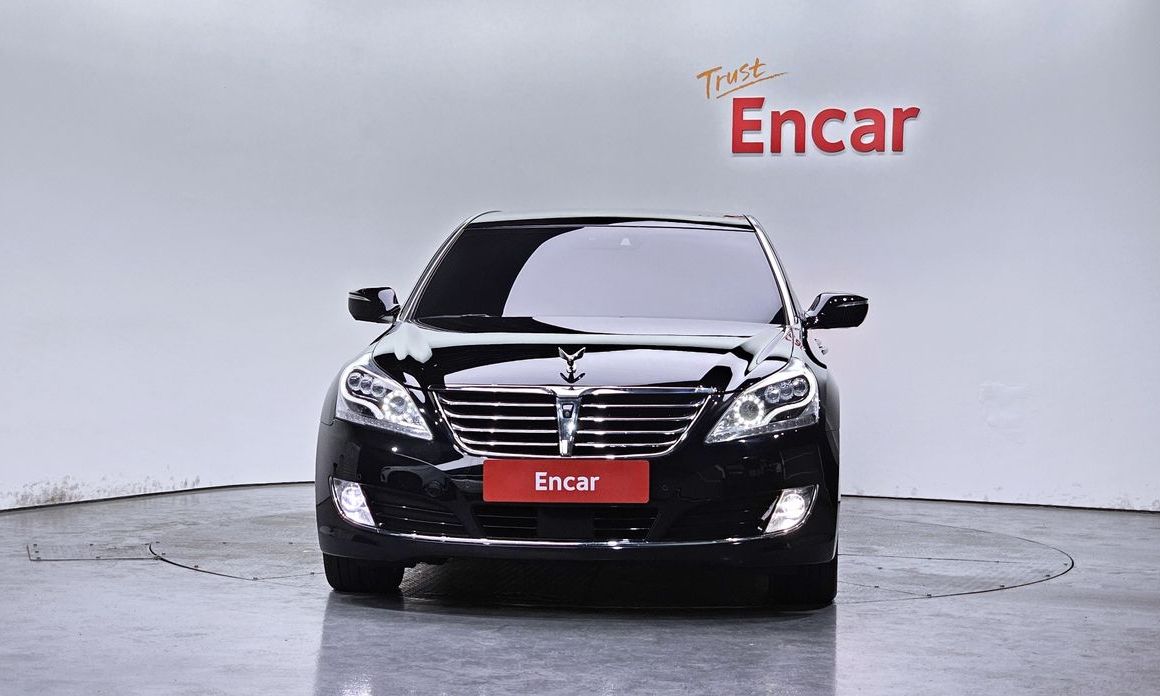 Hyundai Equus