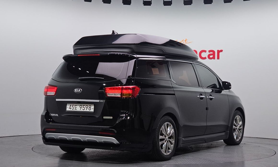 Kia Canival