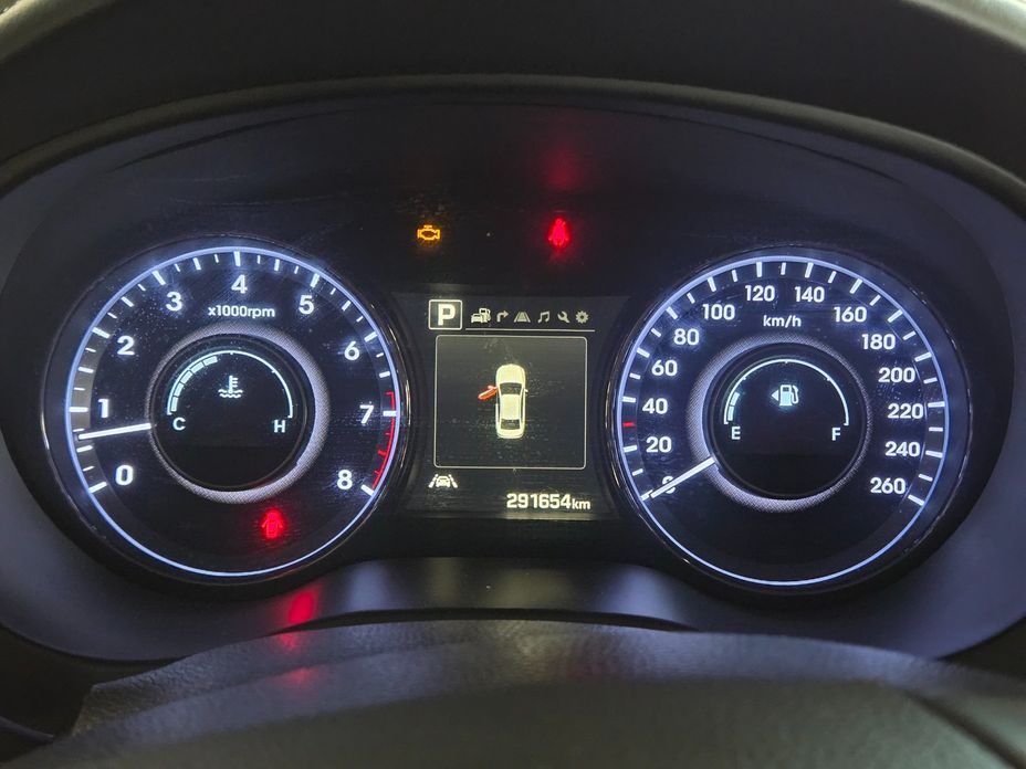Hyundai Aslan