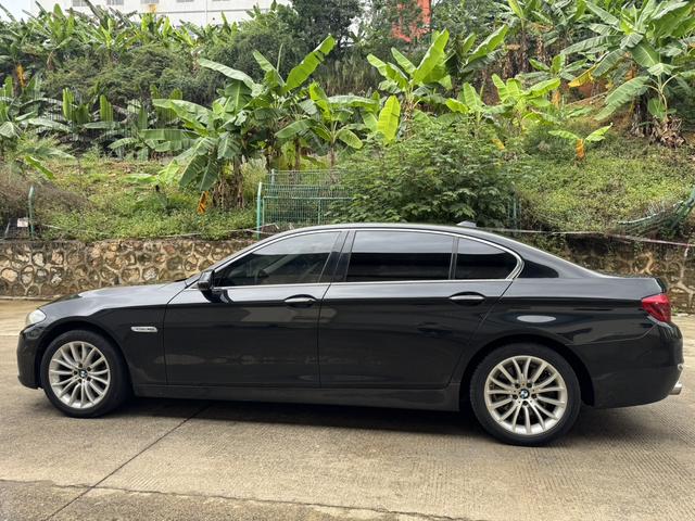 BMW BMW 5-Series