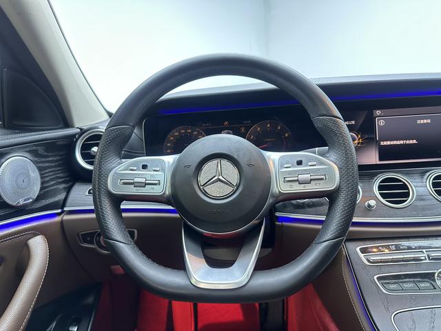 Mercedes-Benz Mercedes-Benz E-Class