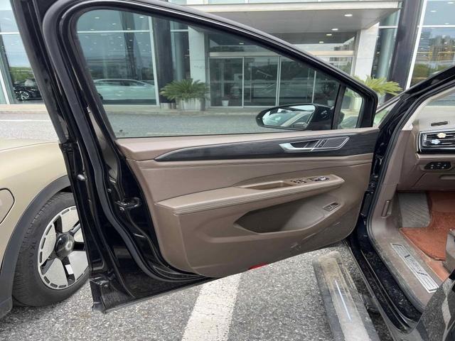 Volkswagen Viloran