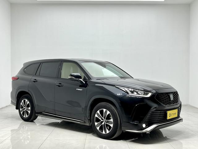 Toyota Crown Kluger