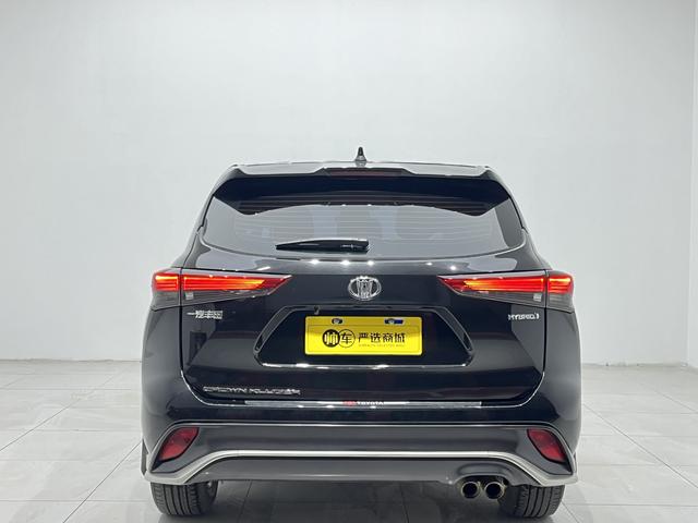 Toyota Crown Kluger