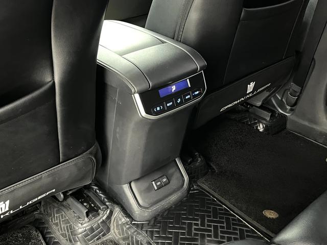 Toyota Crown Kluger