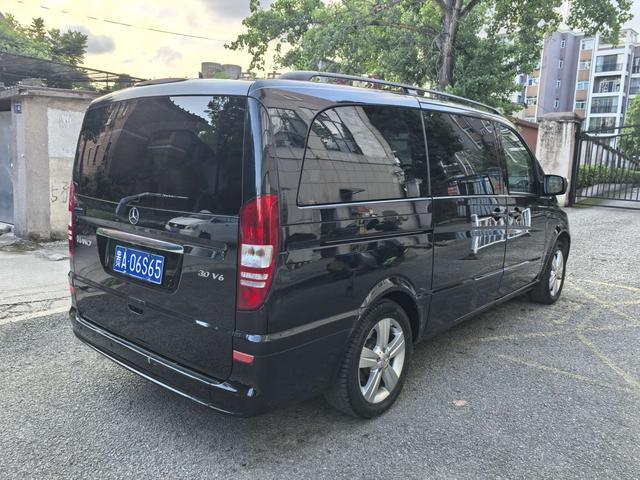 Mercedes-Benz Viano