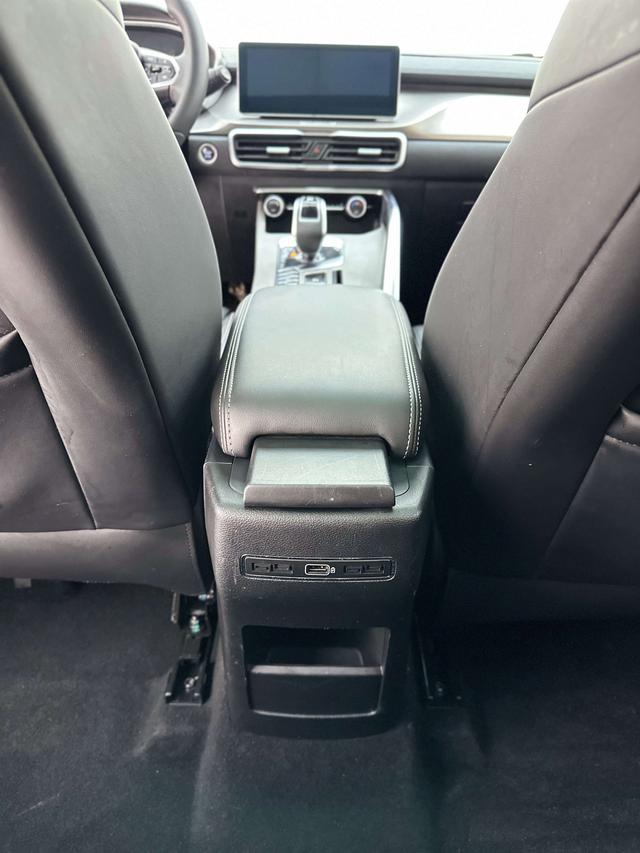 Geely Binyue