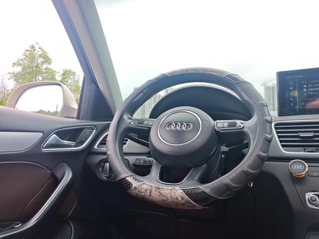 Audi Audi Q3
