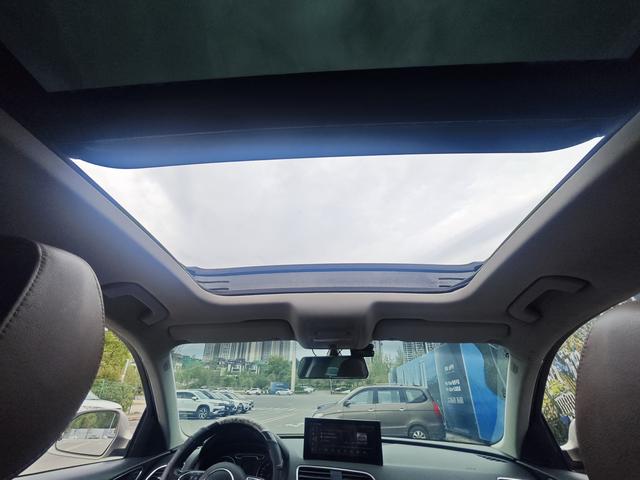 Audi Audi Q3