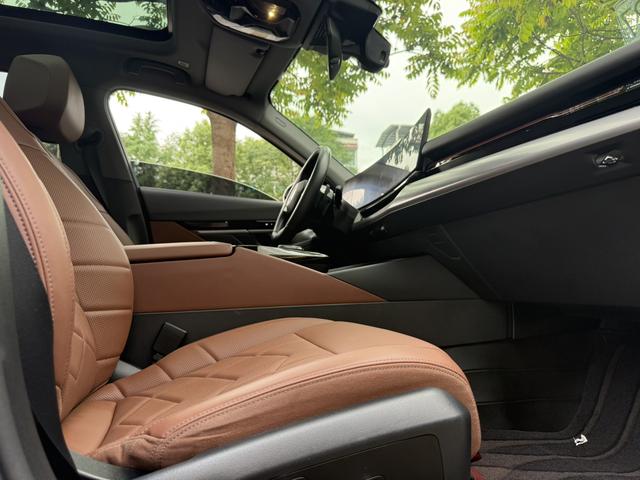 BMW BMW 5-Series