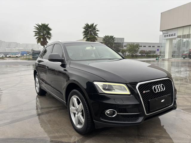 Audi Audi Q5