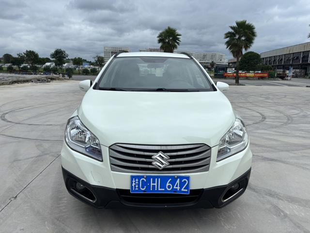 Suzuki S-Cross