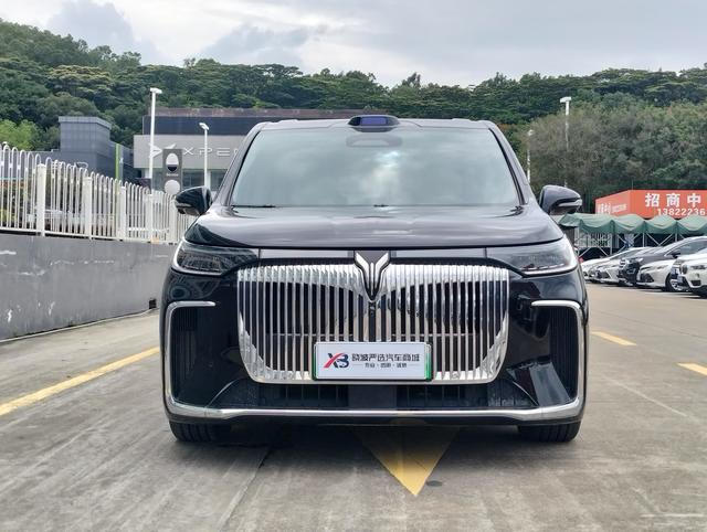 Voyah Voyah Dreamer PHEV