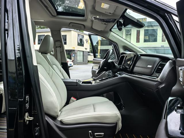 GAC Trumpchi Trumpchi M8