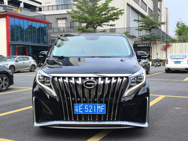 GAC Trumpchi Trumpchi M8