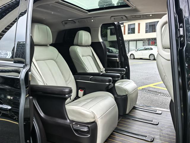 GAC Trumpchi Trumpchi M8