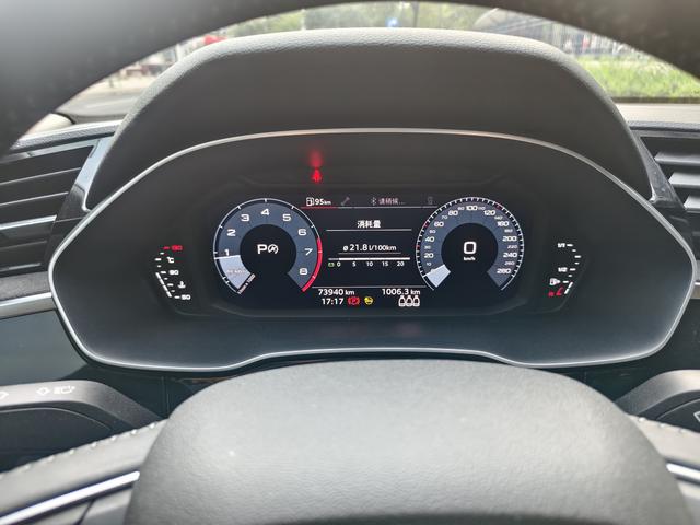 Audi Audi Q3