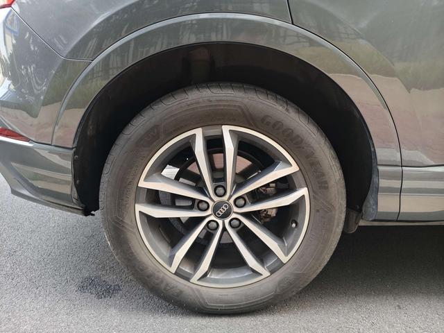Audi Audi Q3