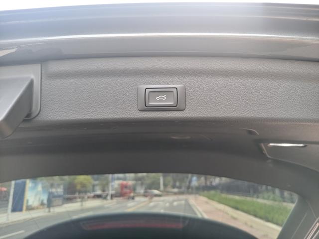 Audi Audi Q3