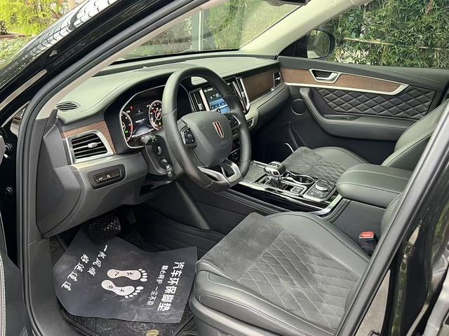 Hongqi Hongqi HS7