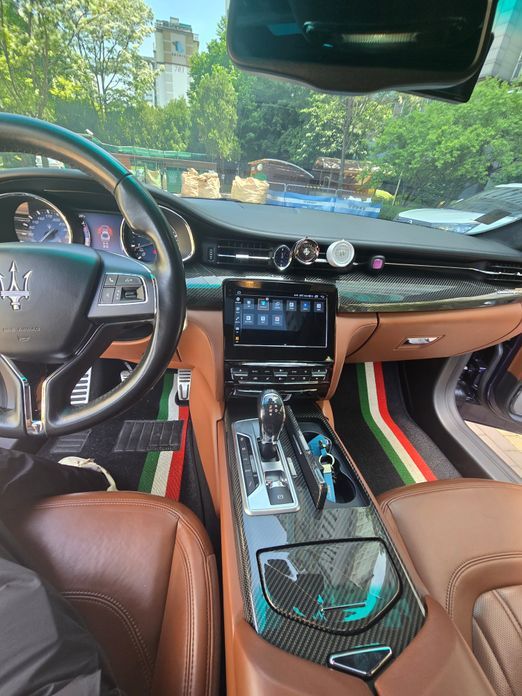 Maserati Quattroporte