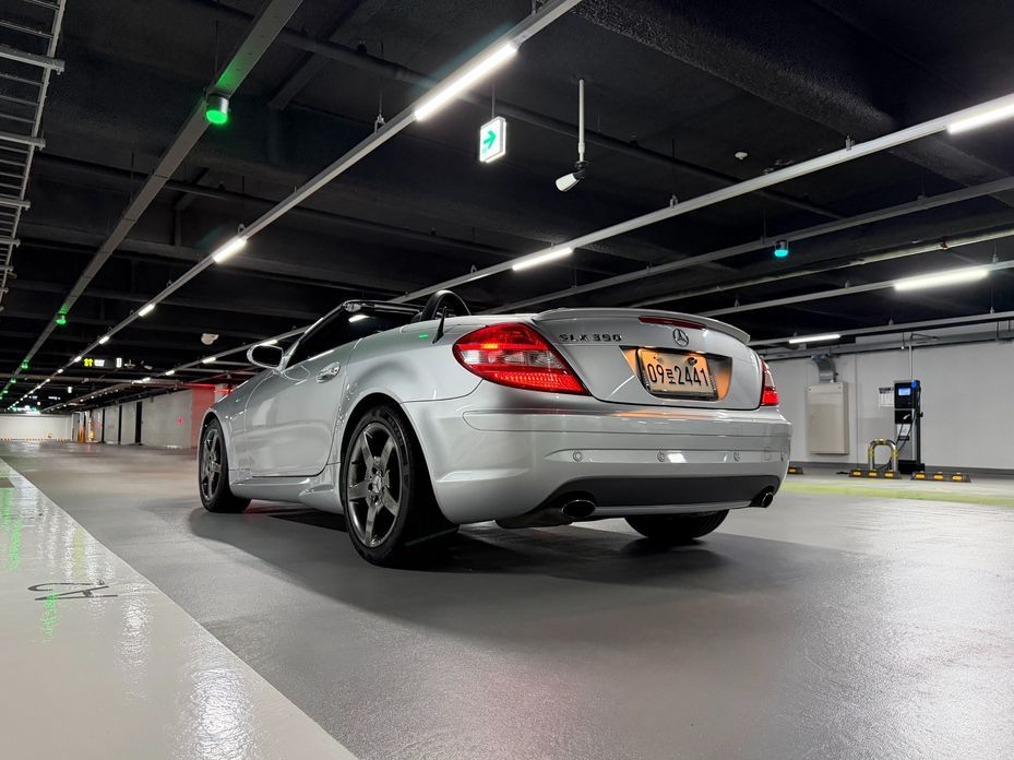 Mercedes-Benz SLK-Class