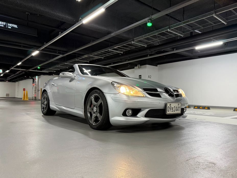 Mercedes-Benz SLK-Class
